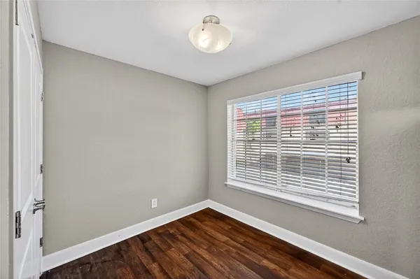 $1,330 | 4101 East NASA Parkway, Unit 352, Seabrook, TX 77586