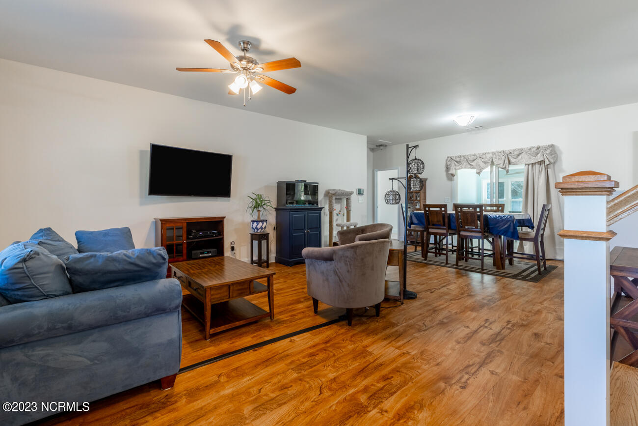 123 West Tumbling Waters Road Rocky Point, NC 28457 - Photo 7 of 43 tumbling-22