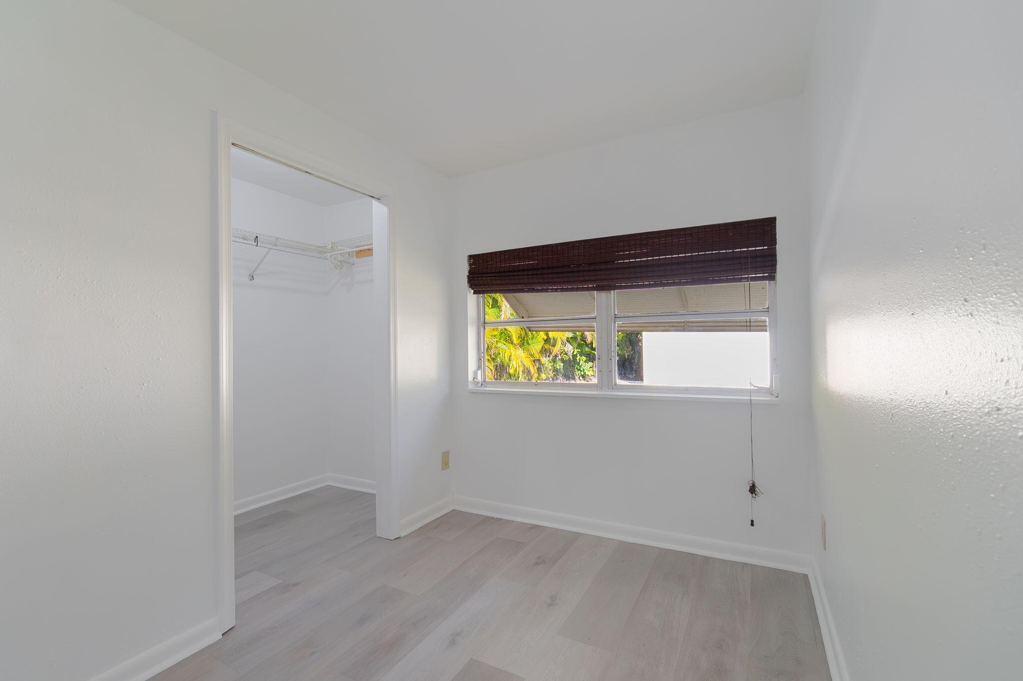 5519 Southeast Normandy Avenue Stuart, FL 34997 - Photo 22 of 38 a view of room