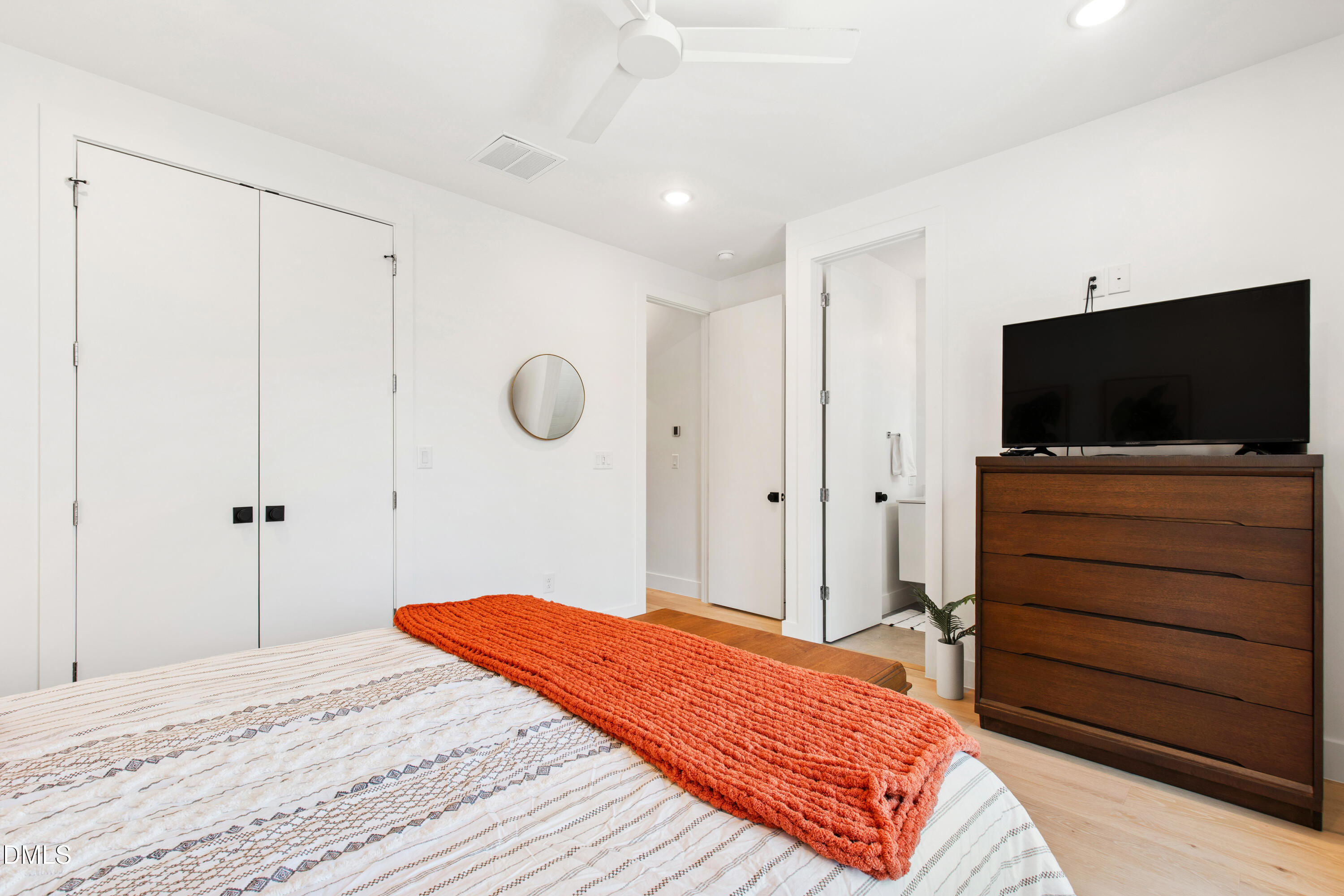 2123 Brewer Street Raleigh, NC 27608 - Photo 30 of 61 Brewer (55)