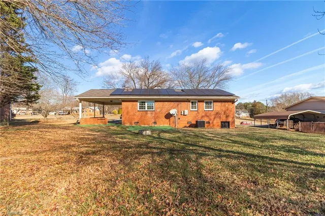 $260,000 | 176 Terrace Lane, Lexington, NC 27292