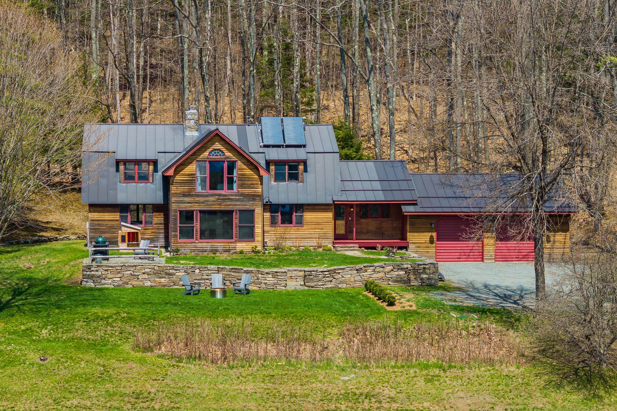 1693 5 Corners Road Thetford, VT 05045 - Photo 1 of 60