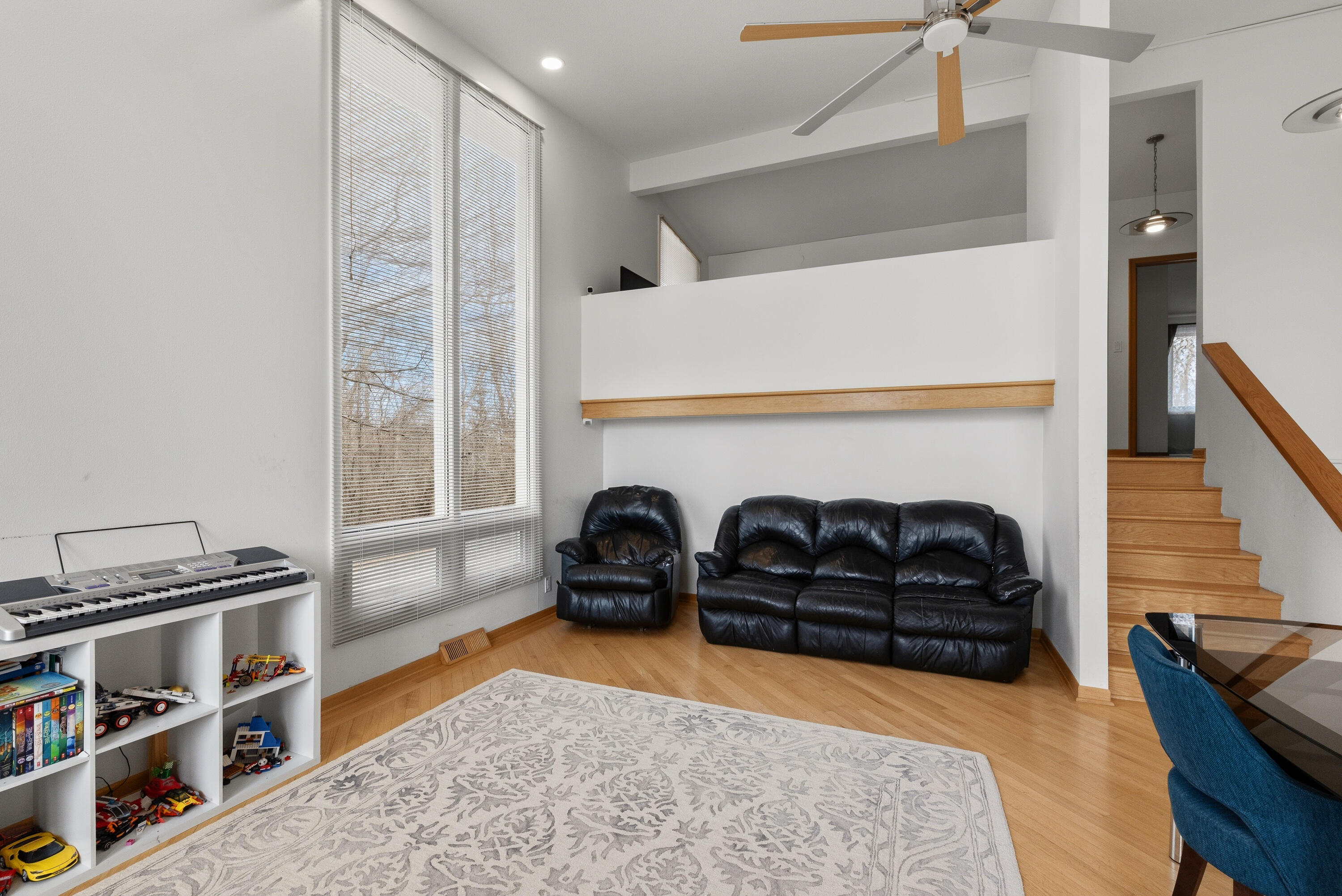 12975 North Colony Drive Mequon, WI 53097 - Photo 15 of 36 Great Room