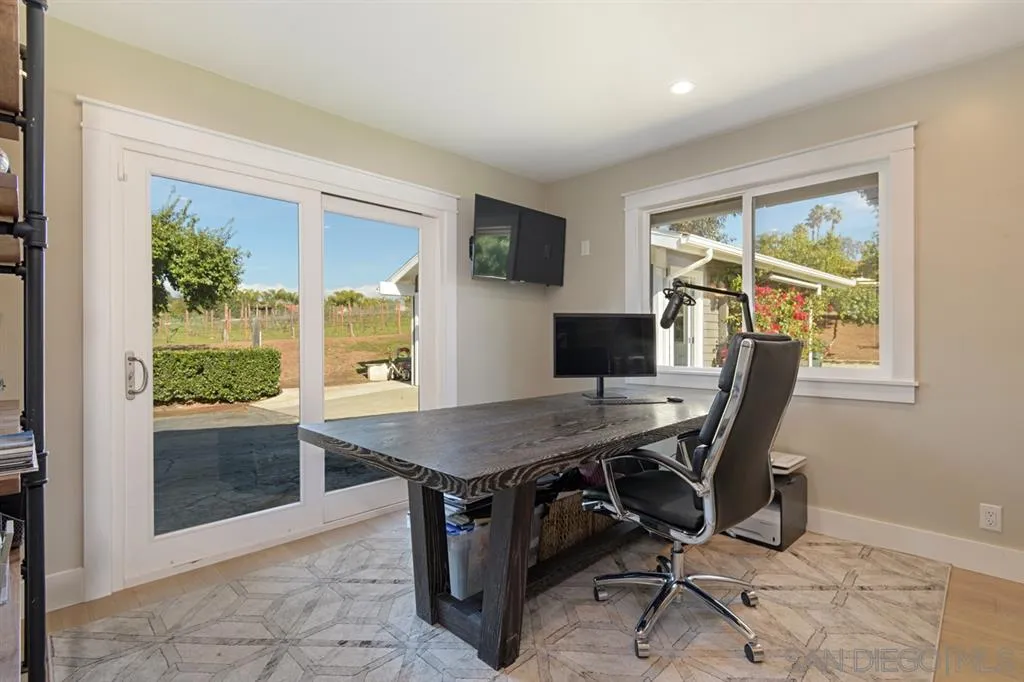 14551 Oak Meadow Road Valley Center, CA 92082 - Photo 16 of 25 Gallery Image 16