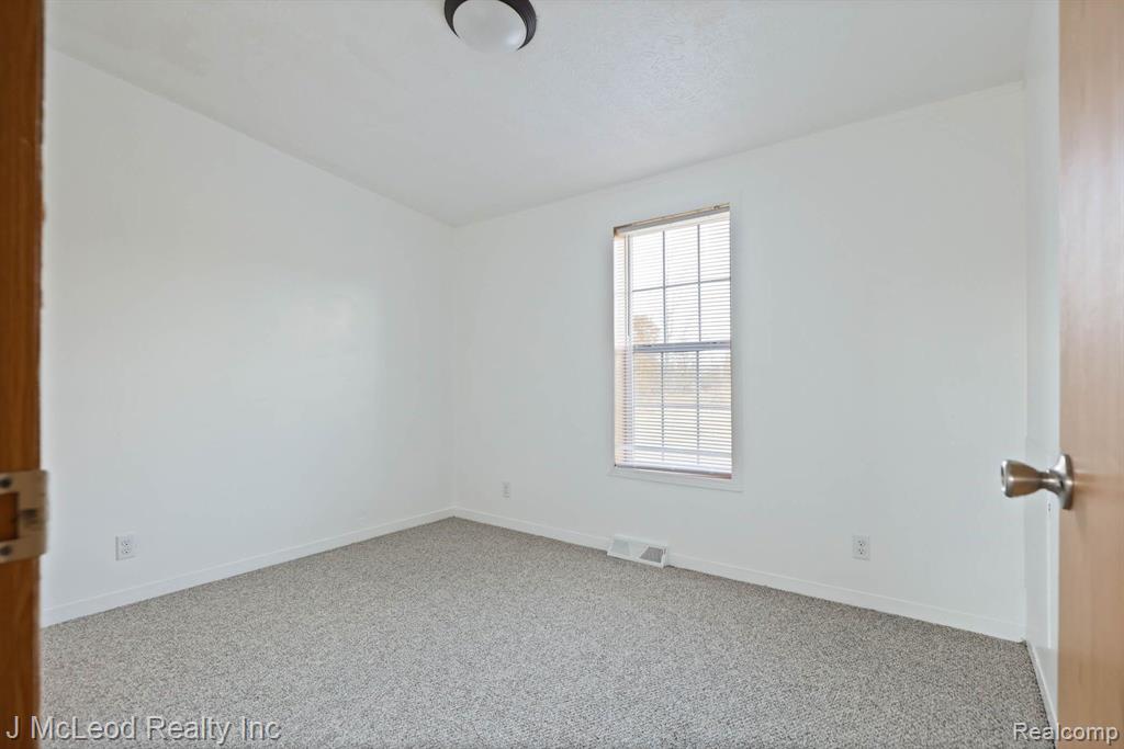7515 Center Road Millington, MI 48746 - Photo 26 of 34