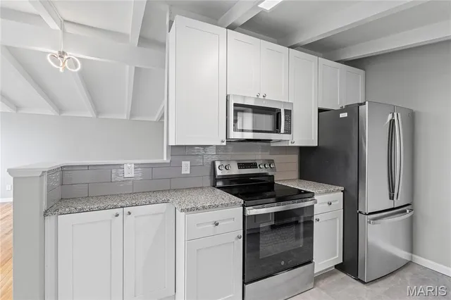 $263,000 | 6 Mound Drive, St. Peters, MO 63376