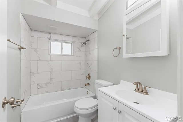 $263,000 | 6 Mound Drive, St. Peters, MO 63376