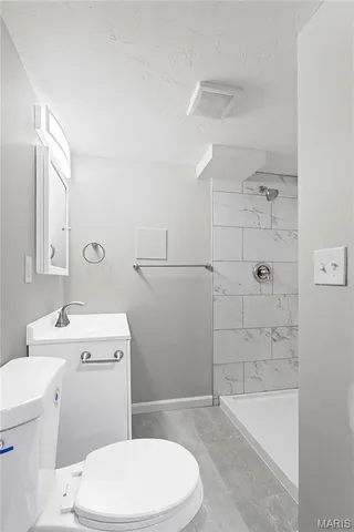 $263,000 | 6 Mound Drive, St. Peters, MO 63376