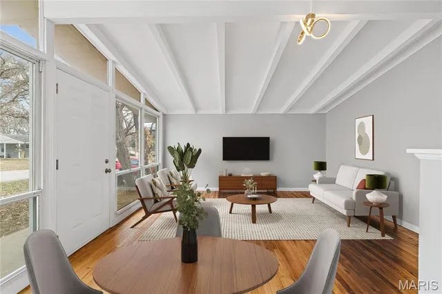 $263,000 | 6 Mound Drive, St. Peters, MO 63376