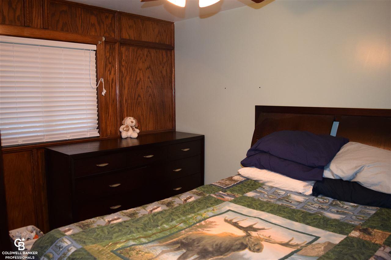 8640 Smiths Creek Road Goodells, MI 48027 - Photo 28 of 41 31244813-27.JPG