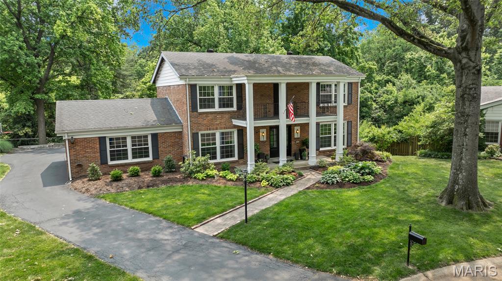 38 Ridgepoint Drive Chesterfield, MO 63017 - Photo 2 of 67