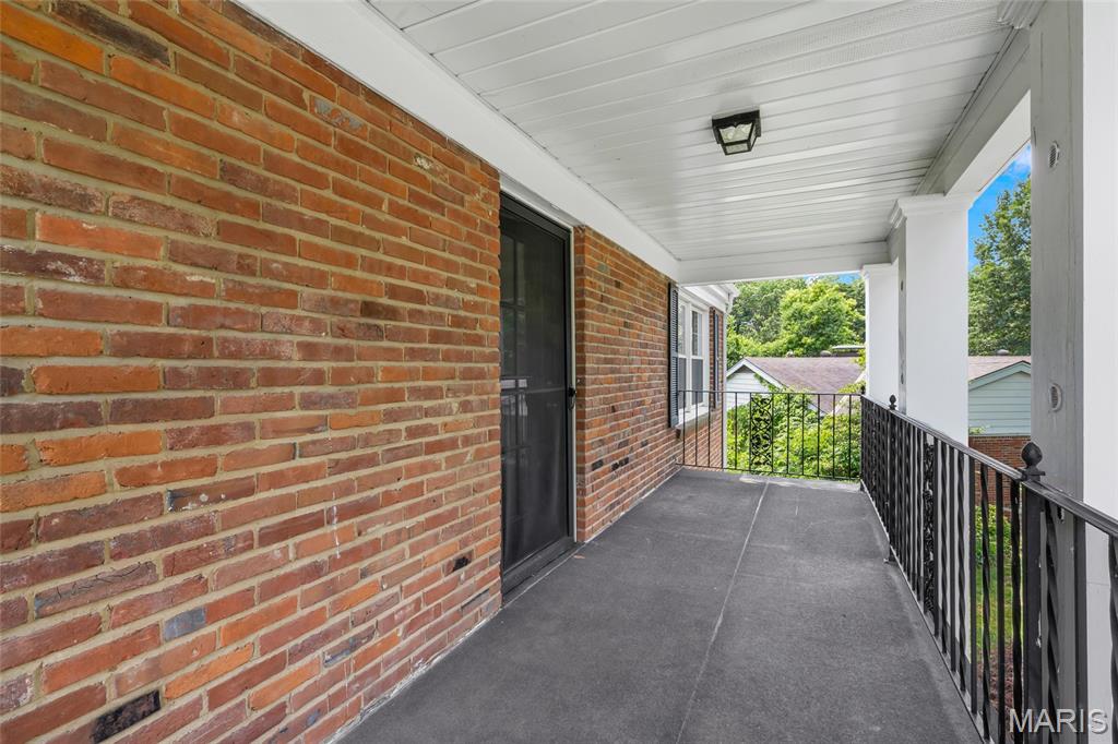 38 Ridgepoint Drive Chesterfield, MO 63017 - Photo 35 of 67