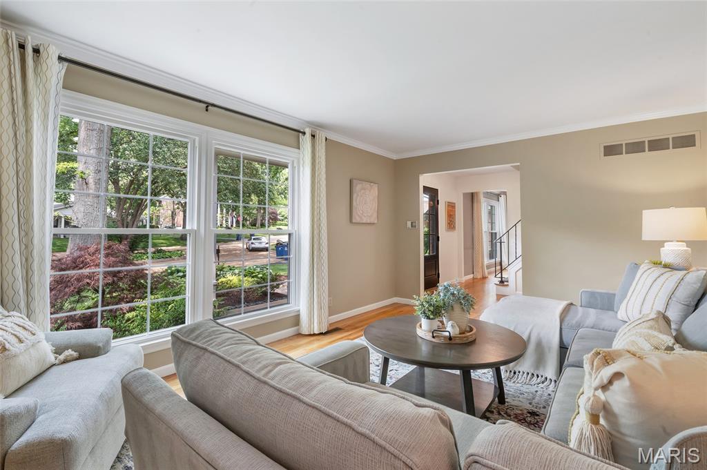 38 Ridgepoint Drive Chesterfield, MO 63017 - Photo 8 of 67