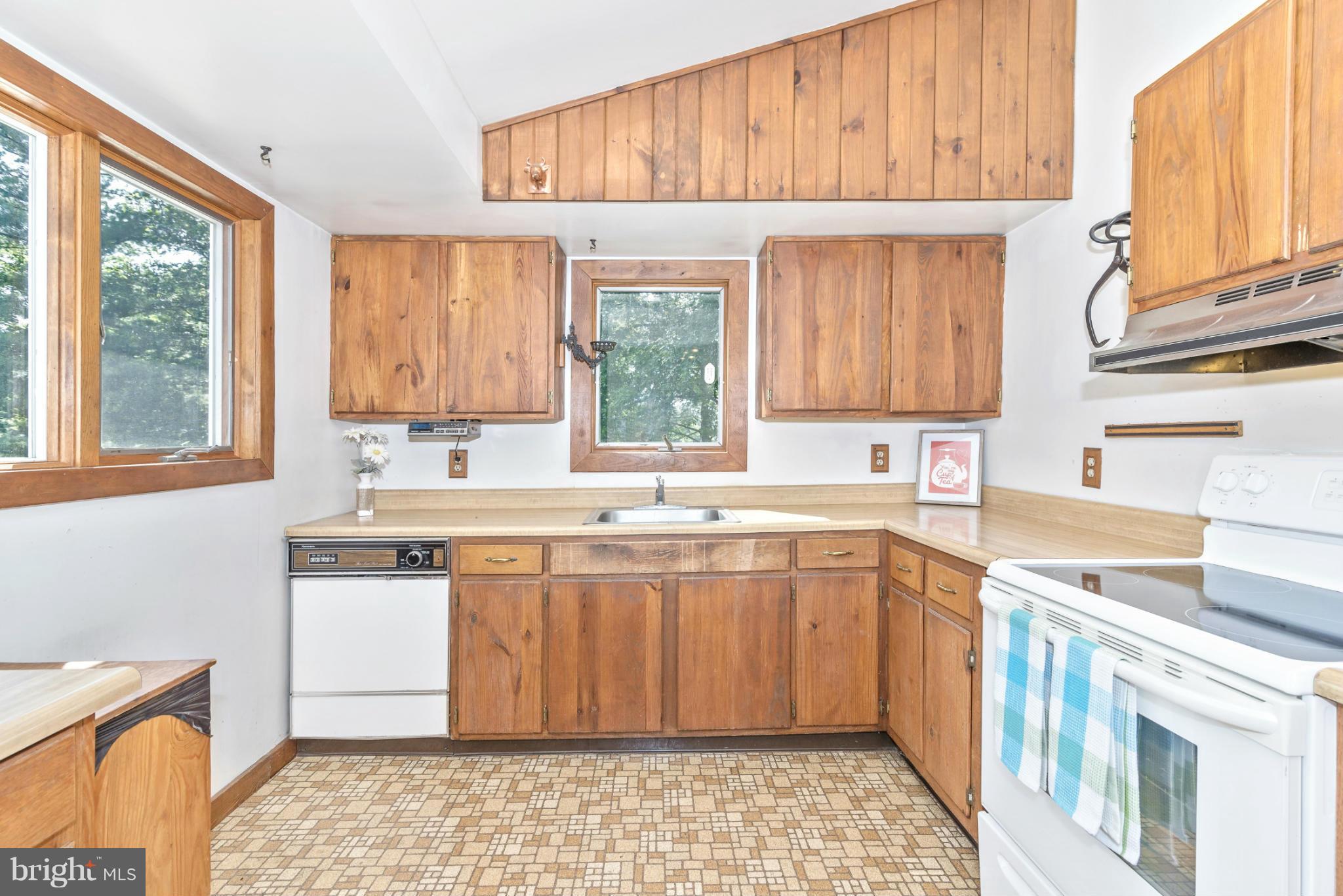 410 Prospect Road Mount Airy, MD 21771 - Photo 9 of 30 Kitchen