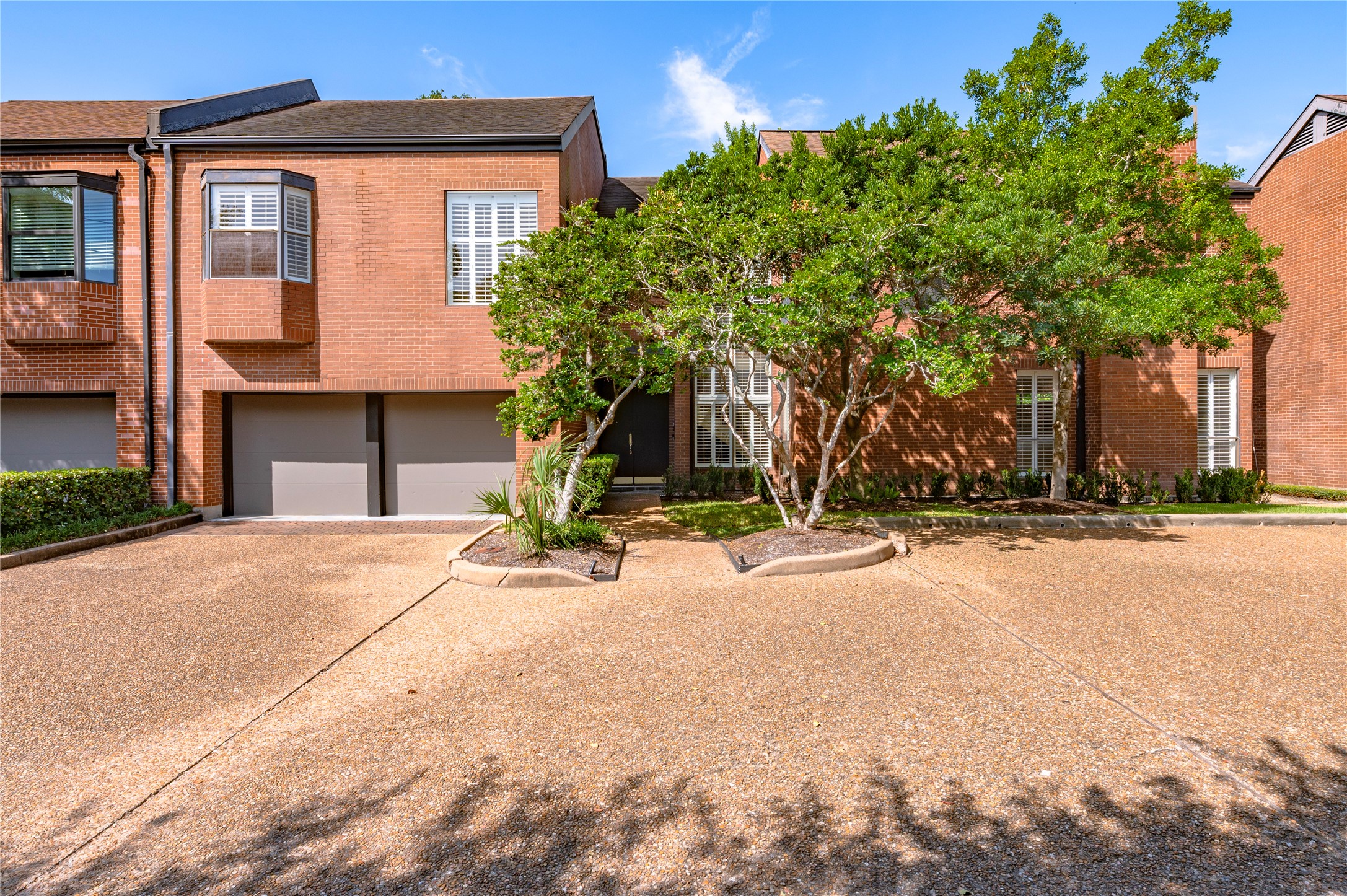 5300 Mercer Street, Unit 7 Houston, TX 77005 - Photo 1 of 41 Your Two Story Townhome in side the gates of Auburn Place