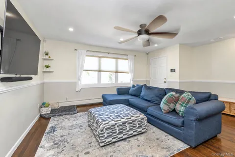 $849,000 | 14 Southard Drive, Island Park, NY 11558