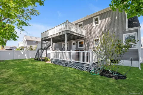 $849,000 | 14 Southard Drive, Island Park, NY 11558