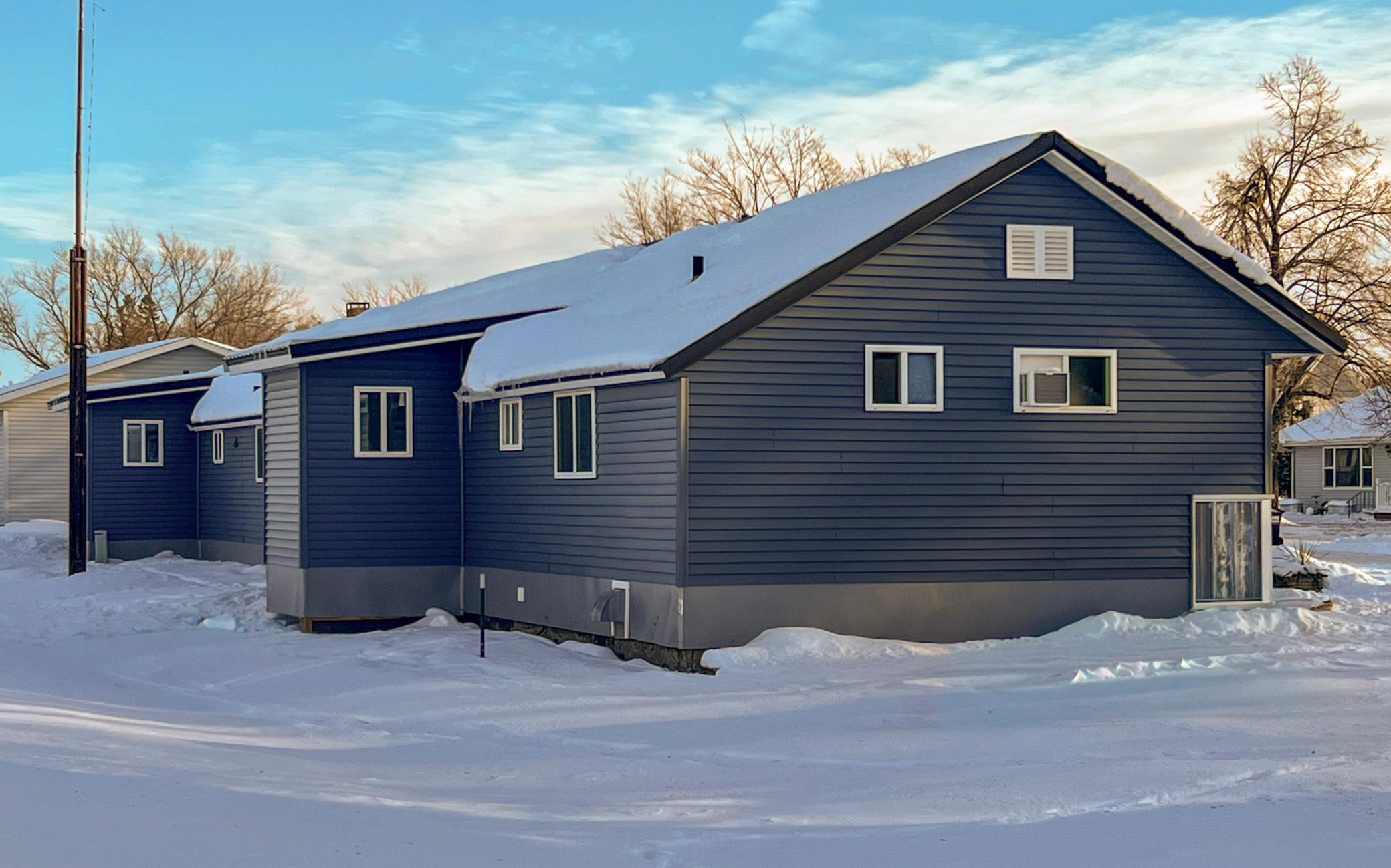 605 Carlson Place Henning, MN 56551 - Photo 12 of 33