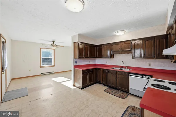 $439,900 | 2863 Christian Church Road, High View, WV 26808