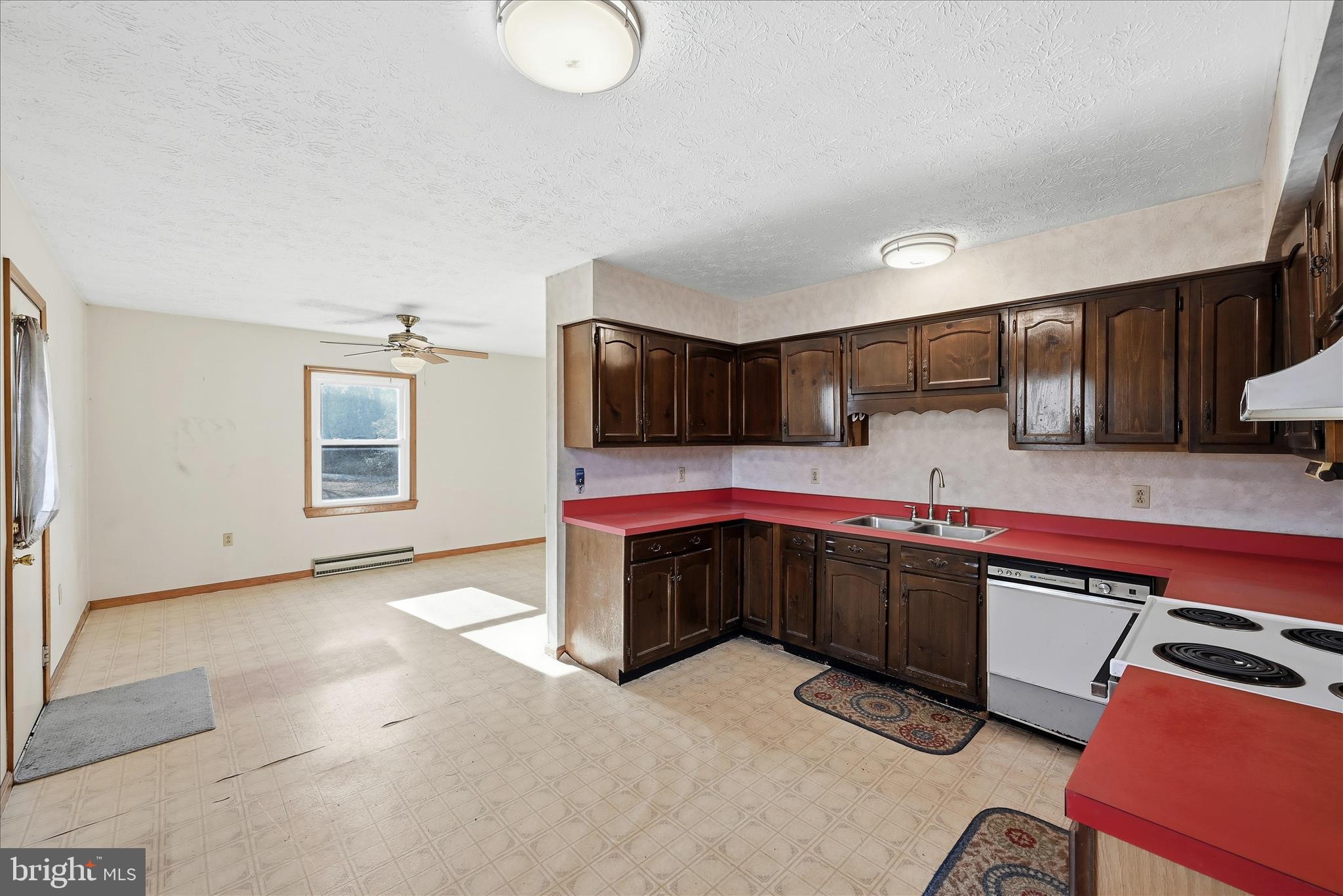 2863 Christian Church Road High View, WV 26808 - Photo 17 of 106 Kitchen