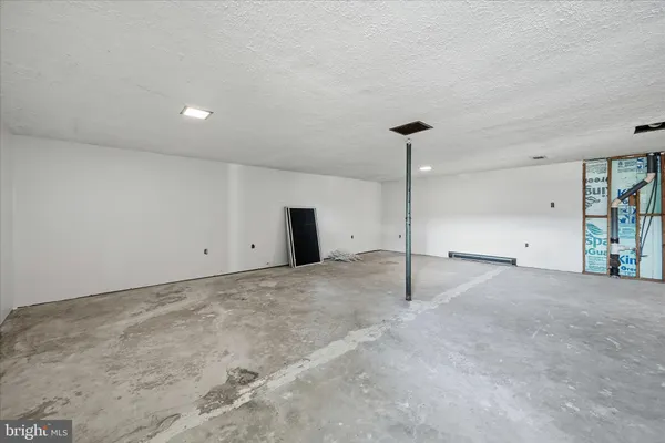 $439,900 | 2863 Christian Church Road, High View, WV 26808