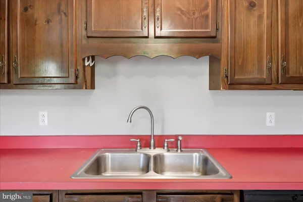 $425,000 | 2863 Christian Church Road, High View, WV 26808