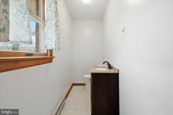 $425,000 | 2863 Christian Church Road, High View, WV 26808