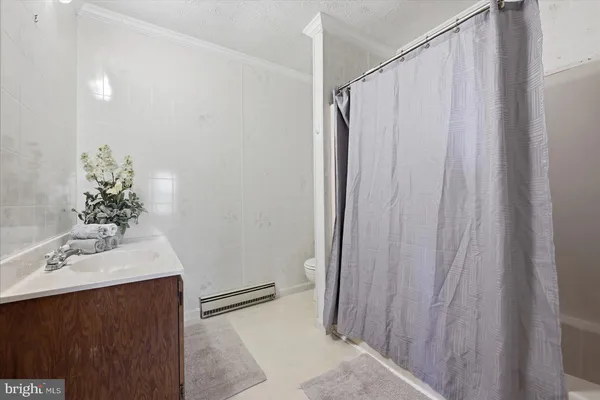 $425,000 | 2863 Christian Church Road, High View, WV 26808