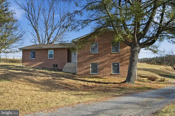 $439,900 | 2863 Christian Church Road, High View, WV 26808