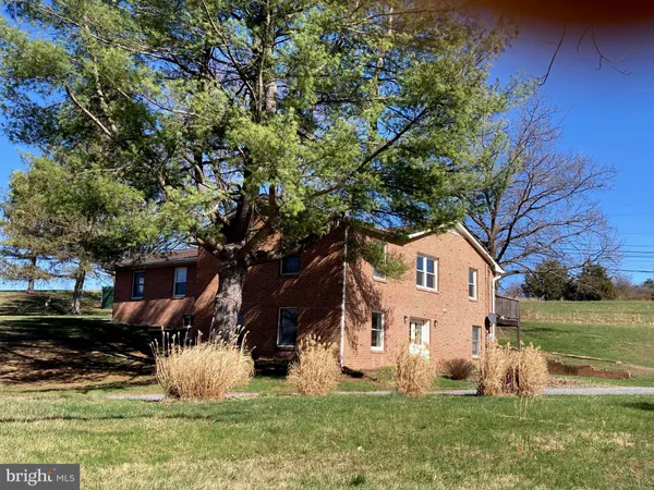 $439,900 | 2863 Christian Church Road, High View, WV 26808