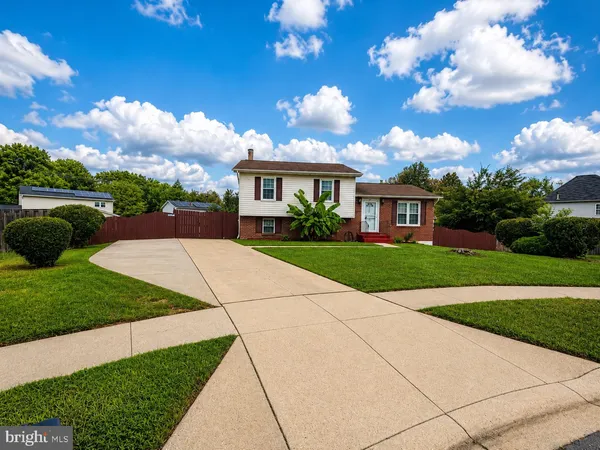 $3,200 | 206 Mountain View Court, Hyattsville, MD 20785