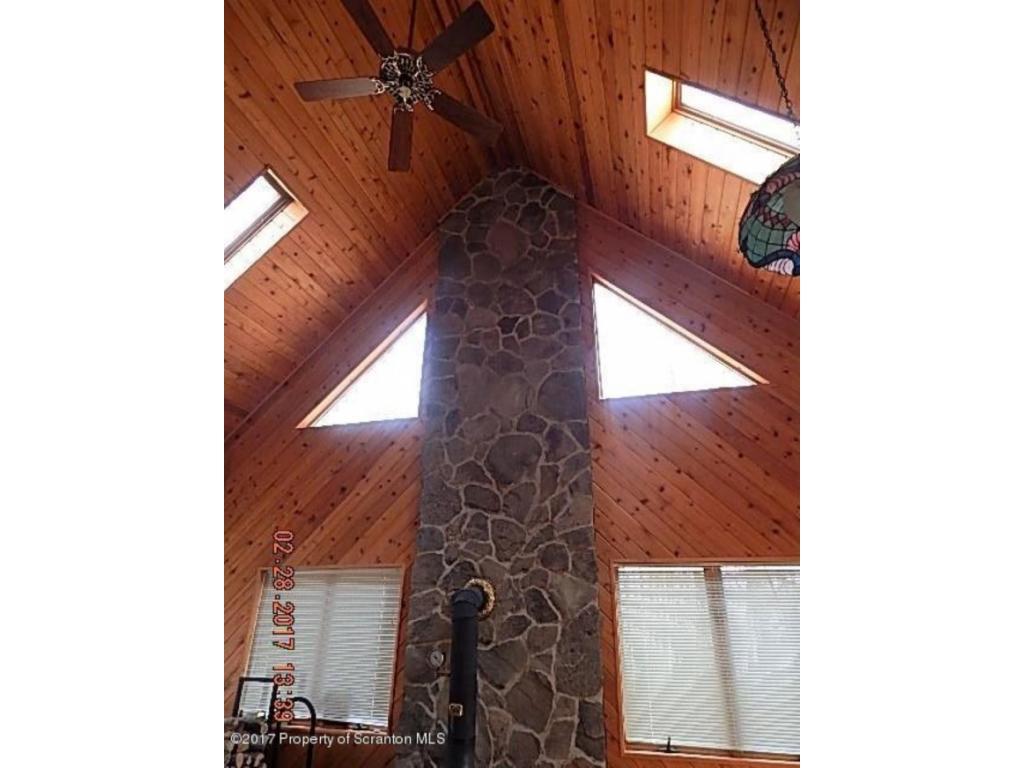 473 Stearns Road Gibson, PA 18820 - Photo 10 of 33 Gallery Image 10