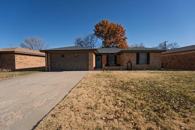 $230,000 | 5213 Leigh Avenue, Amarillo, TX 79110