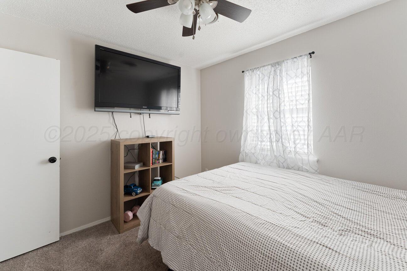 5213 Leigh Avenue Amarillo, TX 79110 - Photo 18 of 30 Bedroom 2