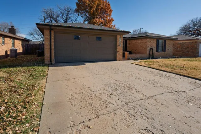 $230,000 | 5213 Leigh Avenue, Amarillo, TX 79110