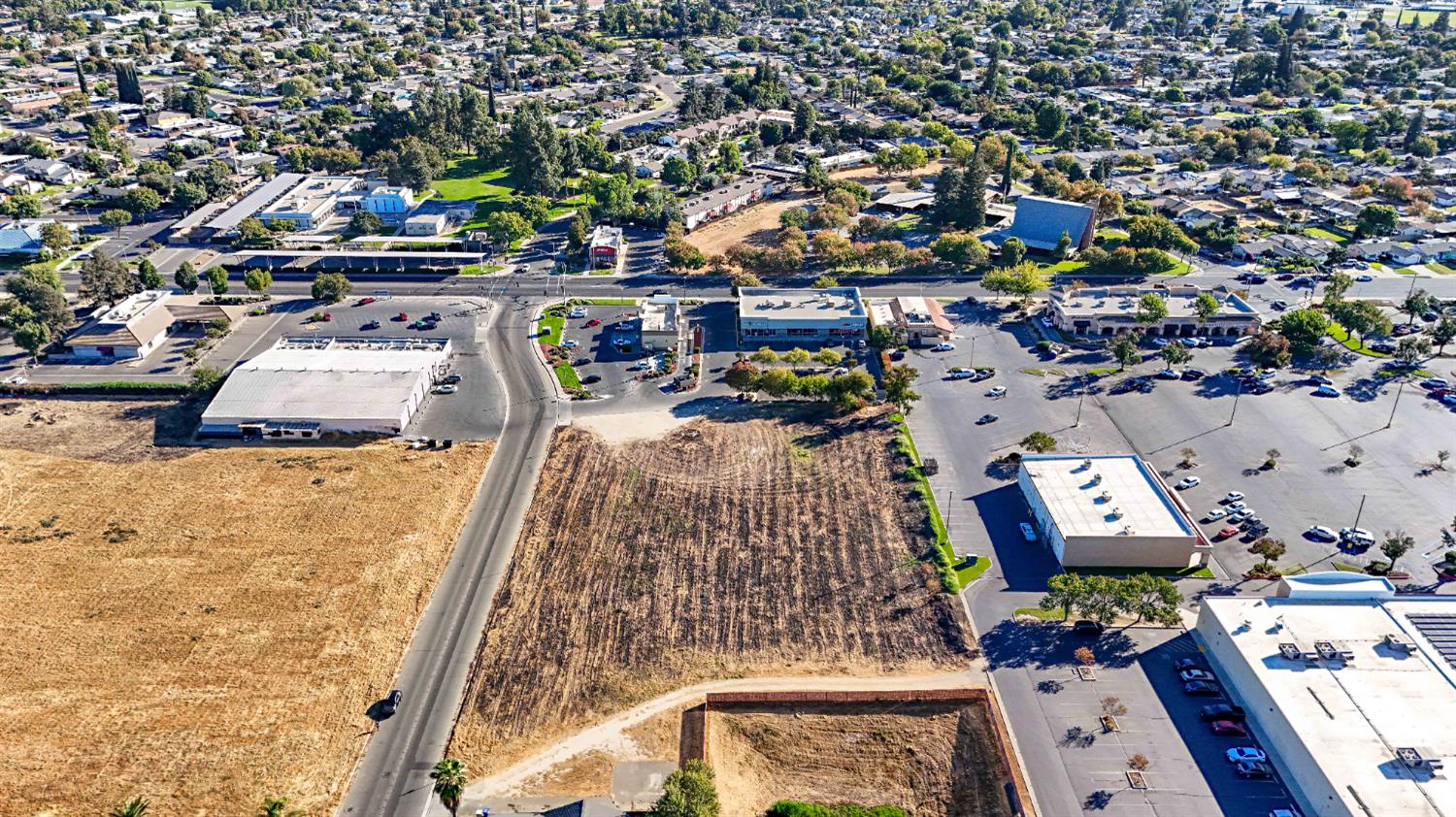 0 Redwood Atwater, CA 95301 - Photo 13 of 31 view of a city