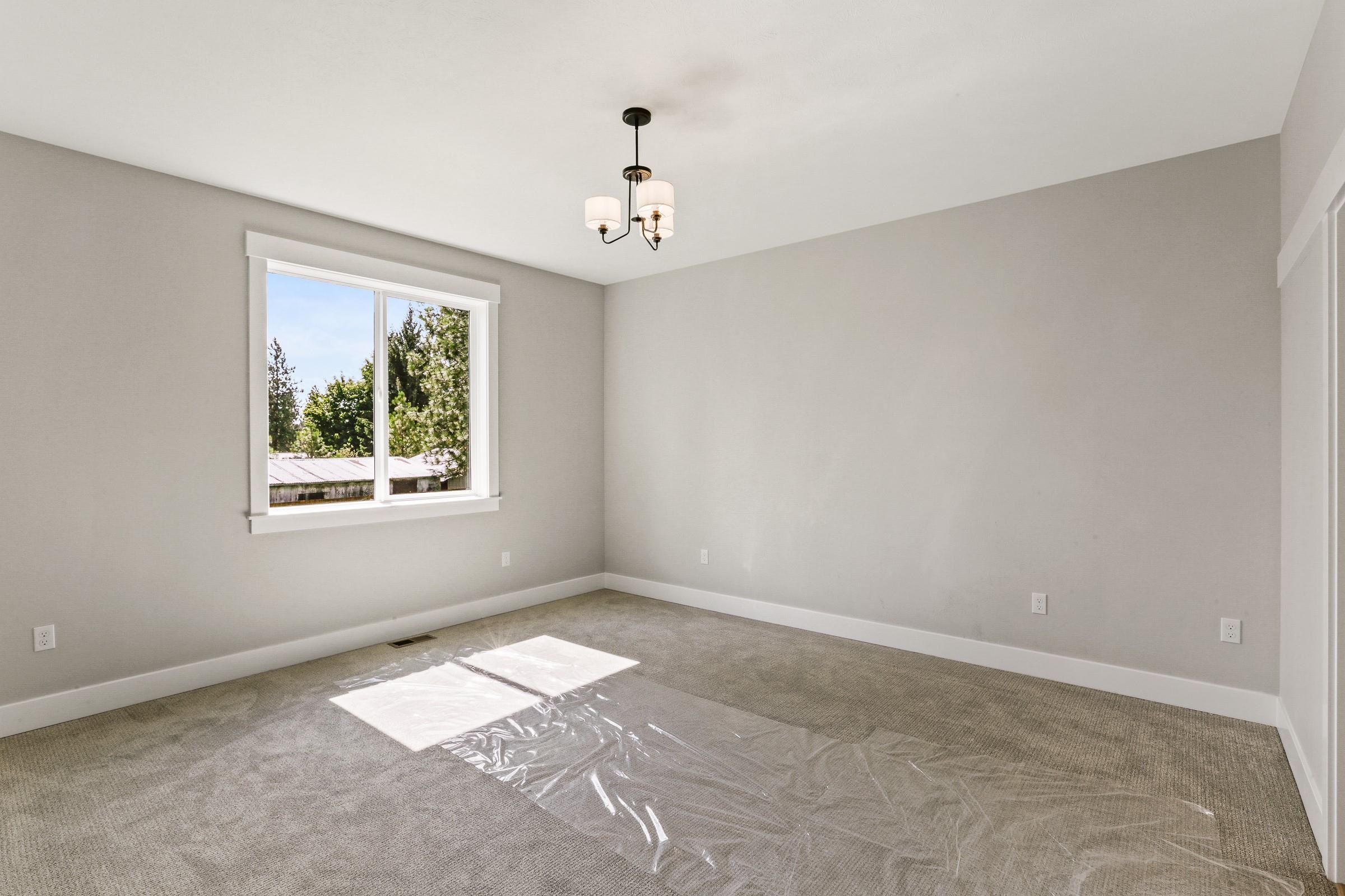 914 East Farwell Road Spokane, WA 99208 - Photo 8 of 31 Gallery Image 8