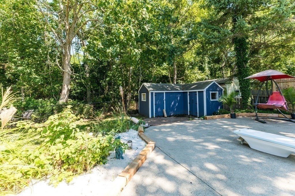 283 Sconticut Neck Road Fairhaven, MA 02719 - Photo 24 of 33 Gallery Image 24