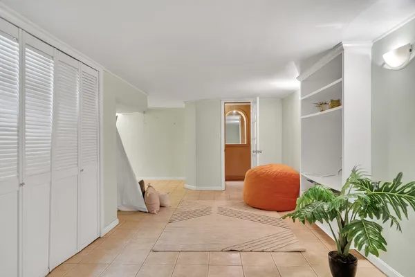 $1,999,000 | 829 Chestnut Street, Newton, MA 02468