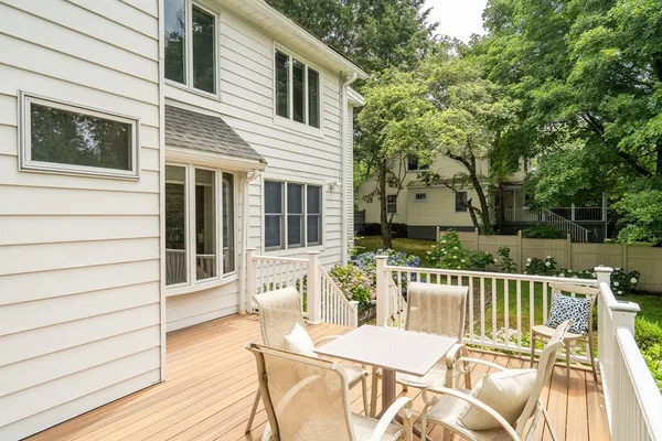 $1,999,000 | 829 Chestnut Street, Newton, MA 02468