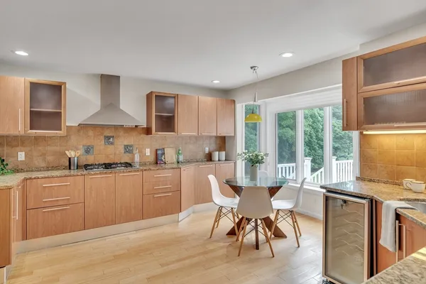 $1,999,000 | 829 Chestnut Street, Newton, MA 02468