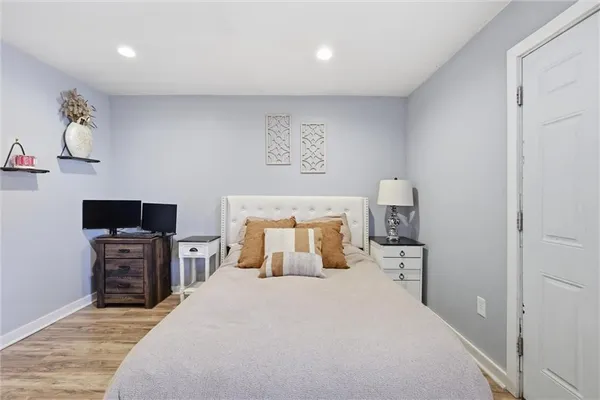 $170,000 | 3308 Tracy Avenue, Kansas City, MO 64109