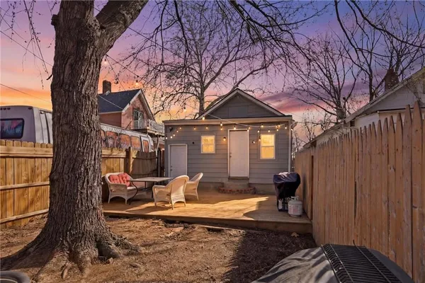 $170,000 | 3308 Tracy Avenue, Kansas City, MO 64109