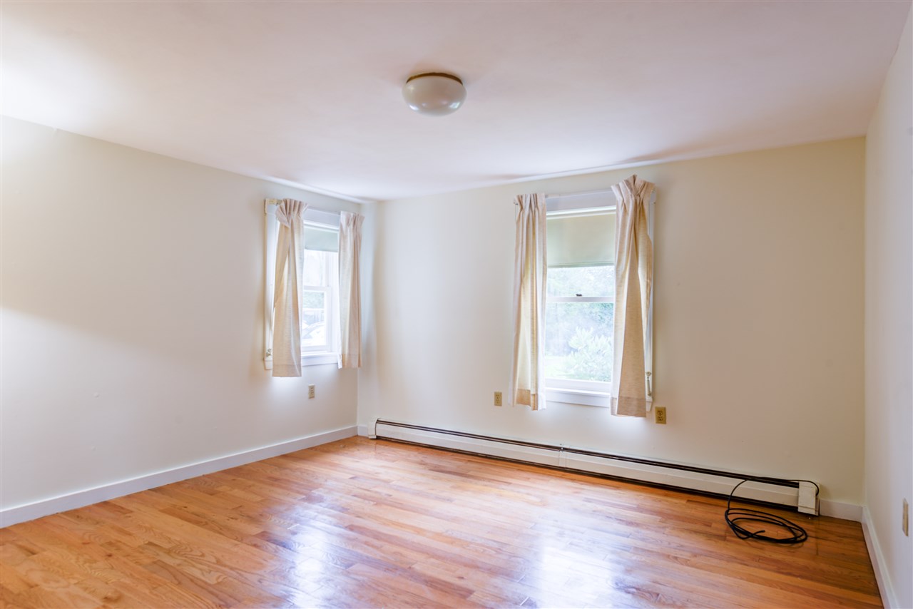 85 Wiswall Road Durham, NH 03824 - Photo 14 of 29 Gallery Image 14