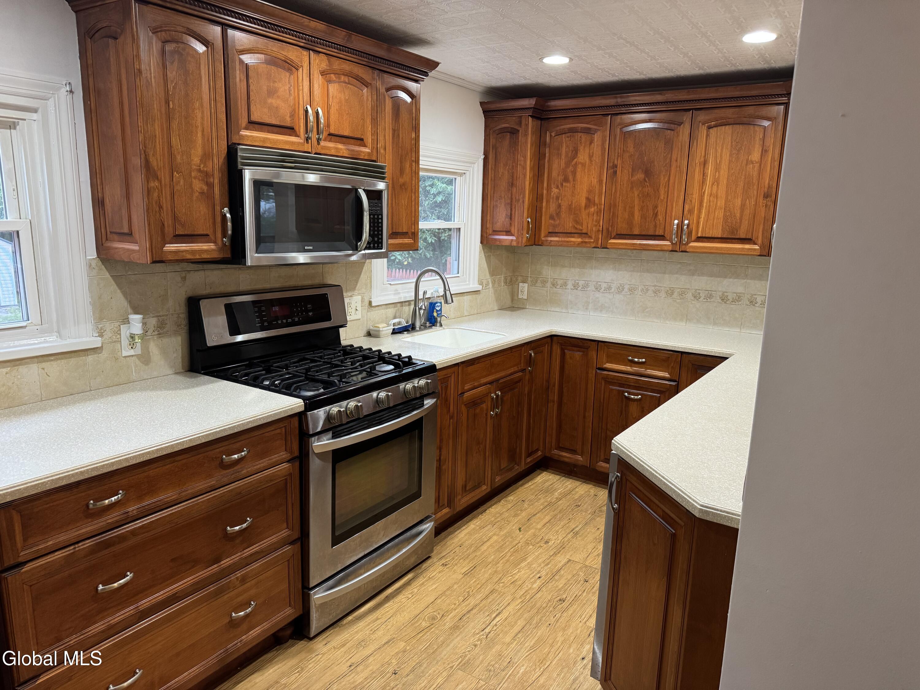 22 Rugby Road East Greenbush, NY 12061 - Photo 13 of 20 IMG_4171