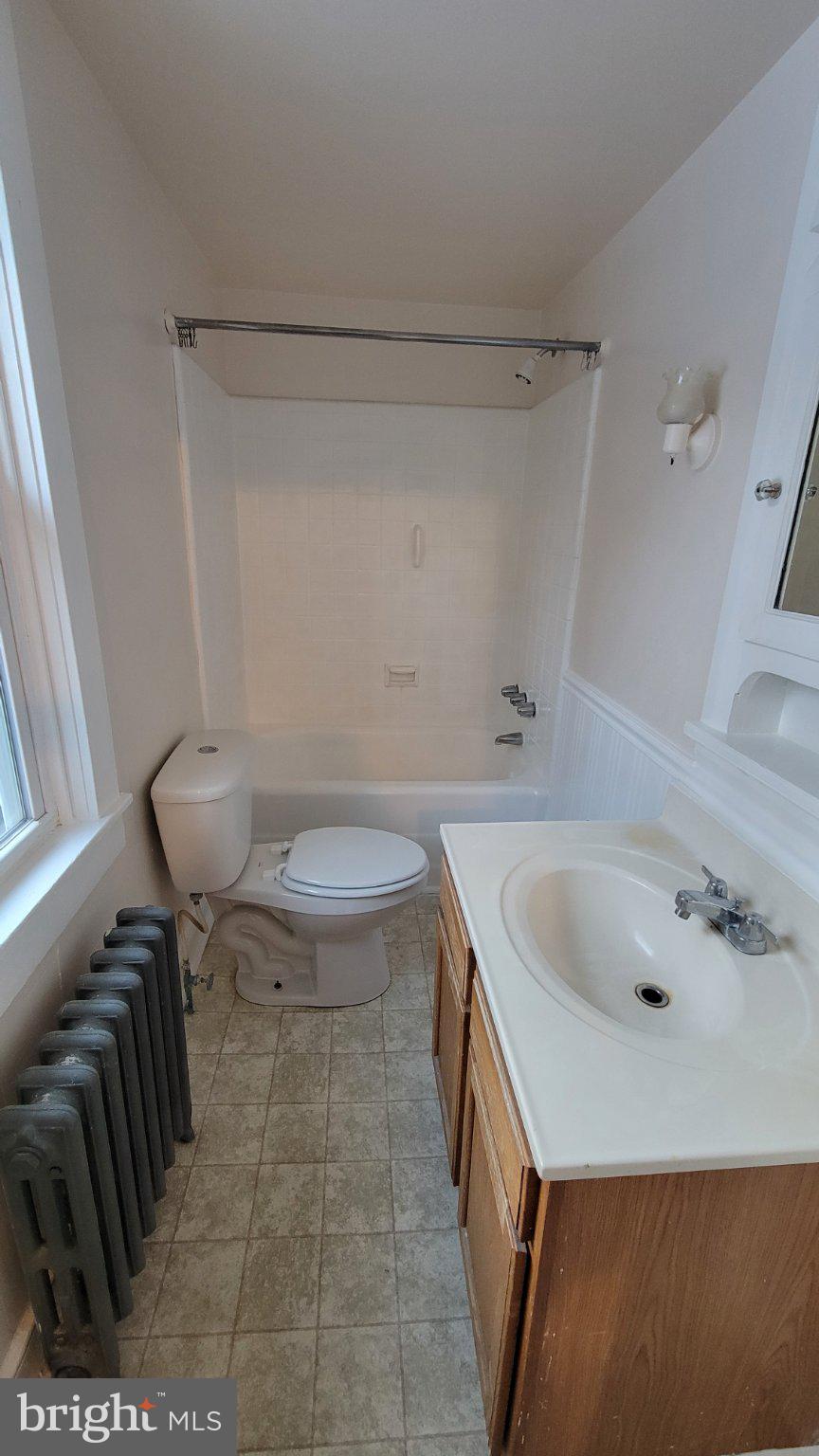 289 Arcola Road Collegeville, PA 19426 - Photo 17 of 22 Bathroom