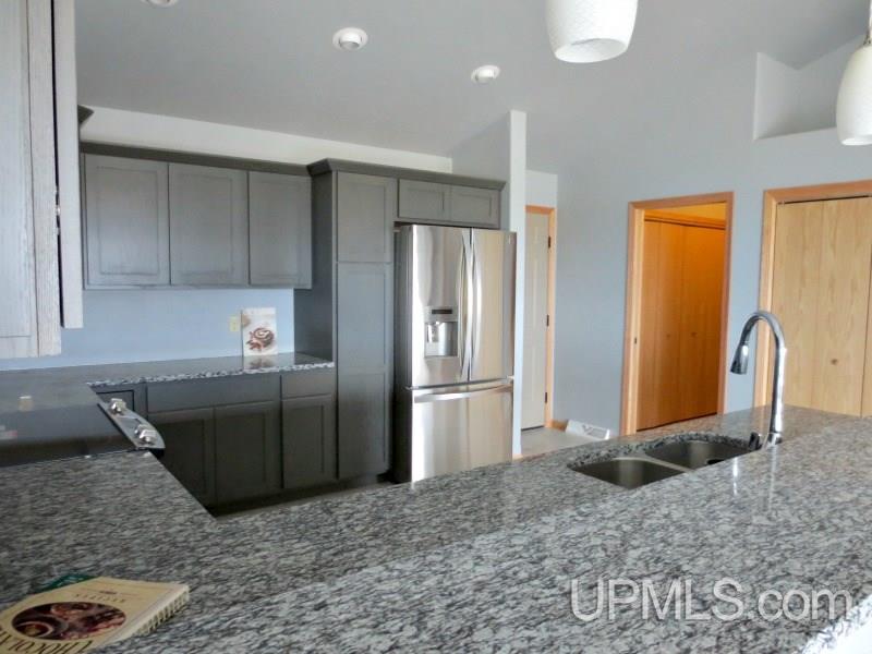 1283 Timber Ridge Norway, MI 49870 - Photo 3 of 21