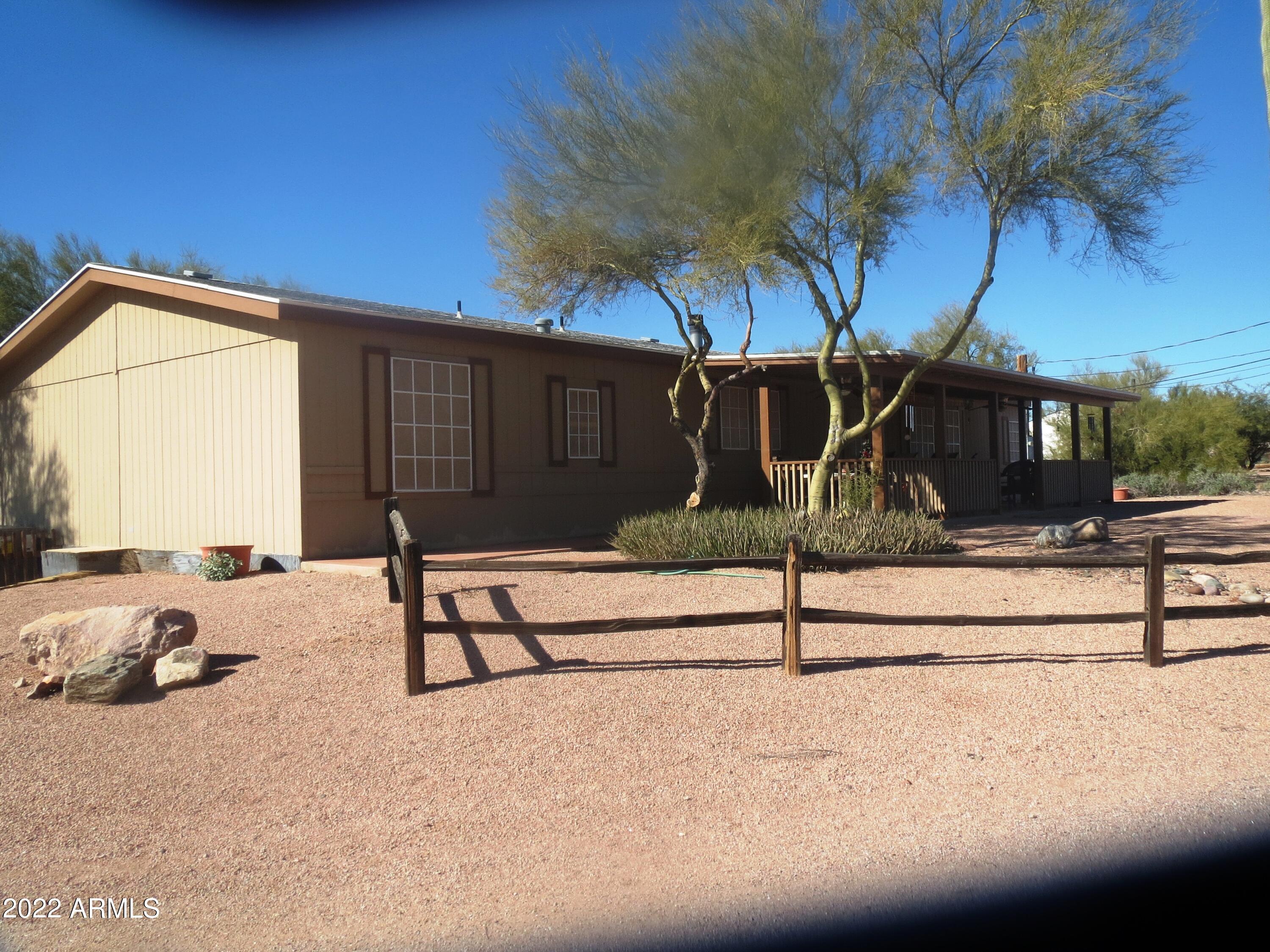 960 South Wickiup Road Apache Junction, AZ 85119 - Photo 1 of 53 FrontofHouse_2