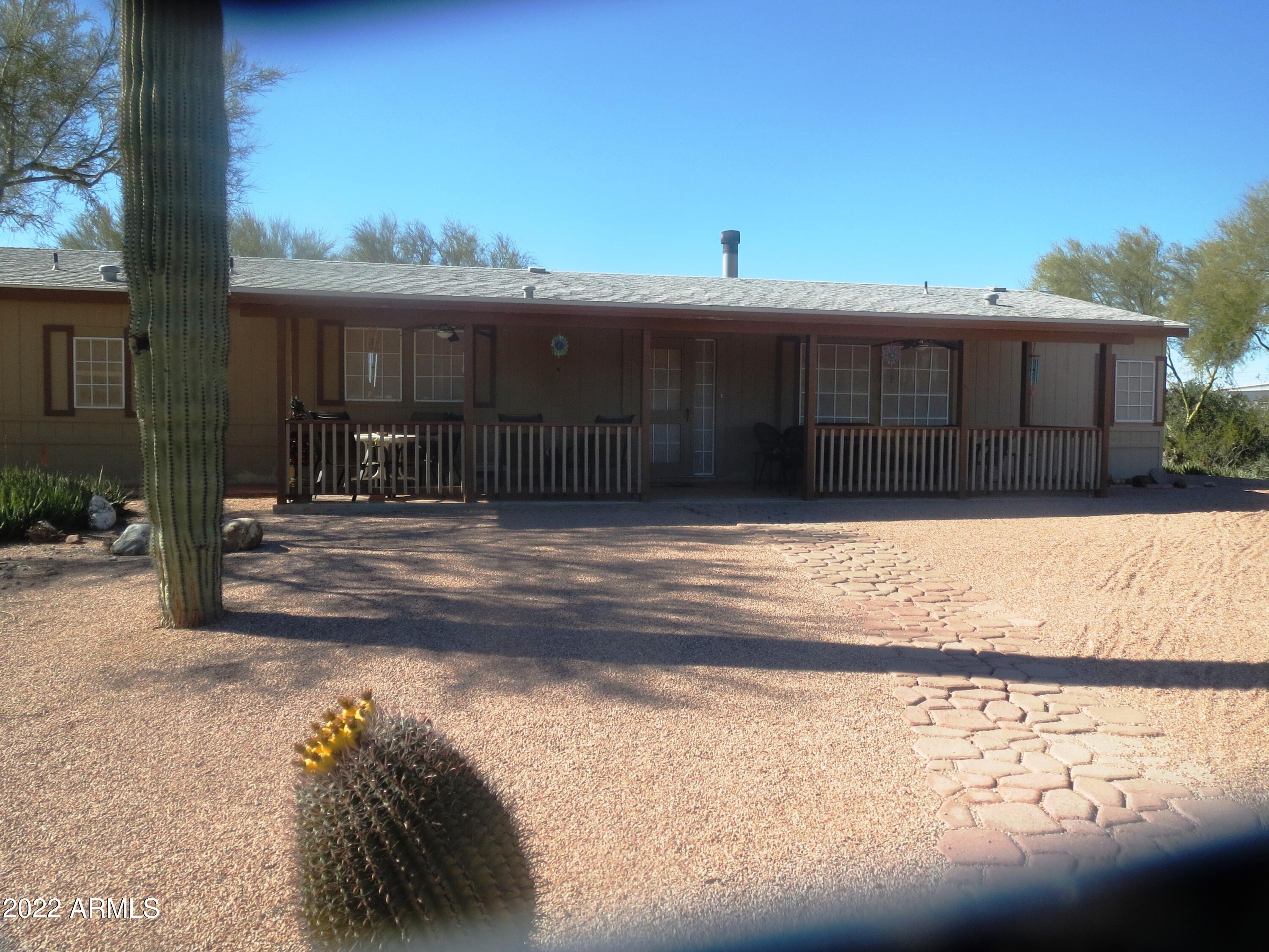 960 South Wickiup Road Apache Junction, AZ 85119 - Photo 2 of 53 FrontofHouse_1