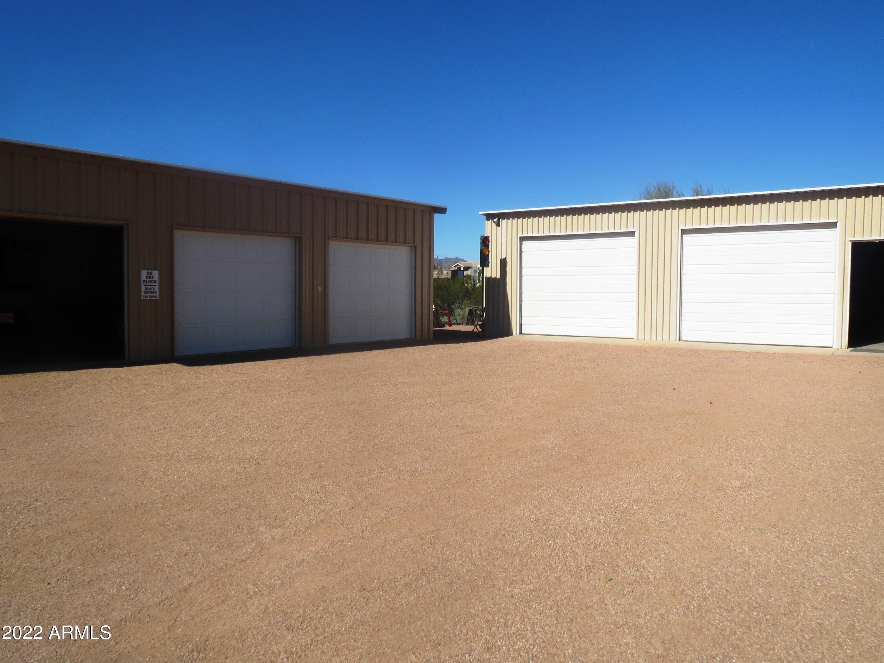 960 South Wickiup Road Apache Junction, AZ 85119 - Photo 33 of 53 Shop_Garage_2